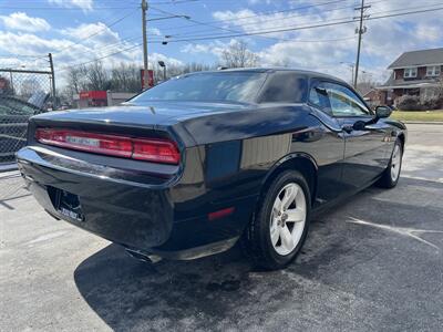 2013 Dodge Challenger SXT   - Photo 12 - Canton, OH 44707