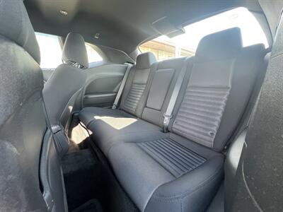 2013 Dodge Challenger SXT   - Photo 8 - Canton, OH 44707