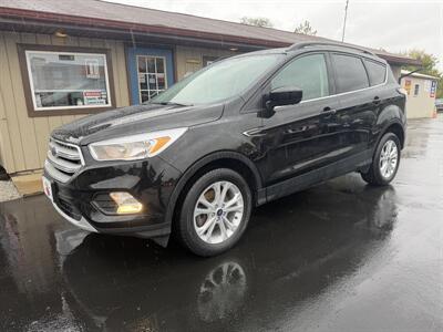 2018 Ford Escape SE   - Photo 2 - Canton, OH 44707
