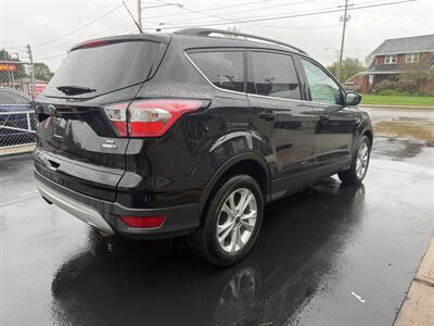 2018 Ford Escape SE   - Photo 16 - Canton, OH 44707