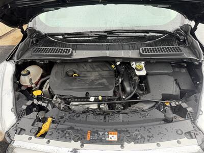 2018 Ford Escape SE   - Photo 4 - Canton, OH 44707