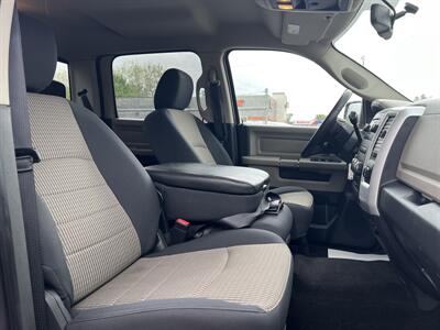 2010 Dodge Ram 1500 ST   - Photo 17 - Canton, OH 44707