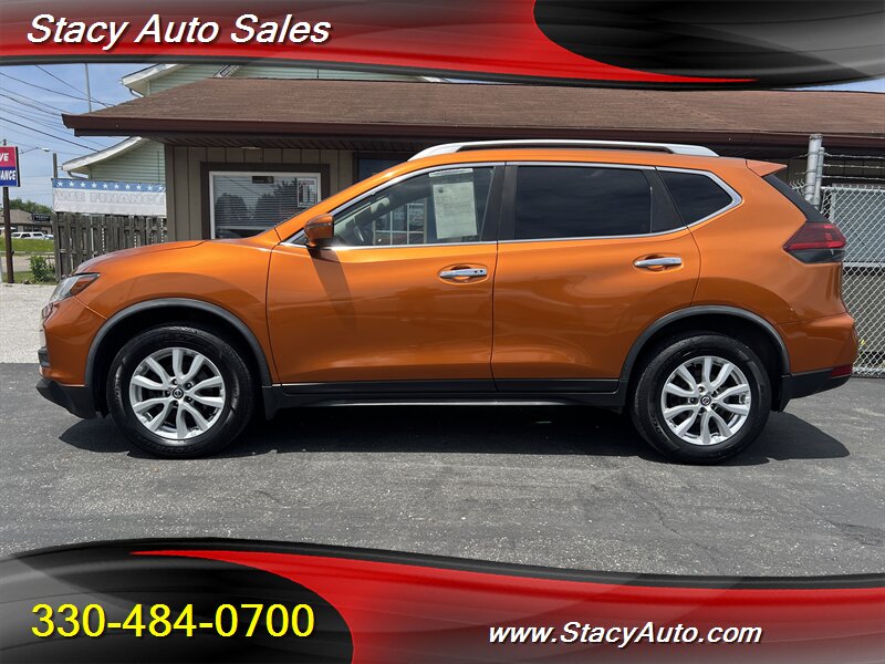 2019 Nissan Rogue SV  