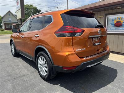 2019 Nissan Rogue SV   - Photo 13 - Canton, OH 44707