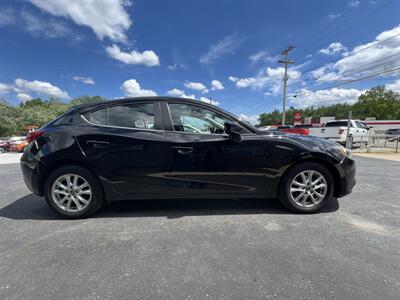 2015 Mazda Mazda3 i Grand Touring   - Photo 17 - Canton, OH 44707