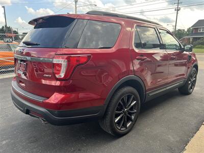 2018 Ford Explorer XLT - Photo 16 - Canton, OH 44707