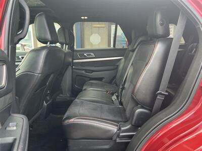 2018 Ford Explorer XLT - Photo 11 - Canton, OH 44707