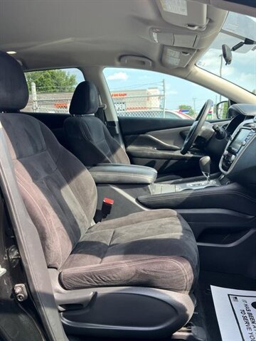 2017 Nissan Murano S - Photo 15 - Canton, OH 44707