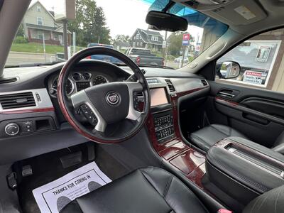2012 Cadillac Escalade Premium - Photo 5 - Canton, OH 44707