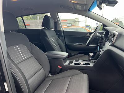 2020 Kia Sportage LX - Photo 20 - Canton, OH 44707