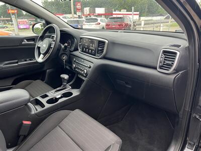2020 Kia Sportage LX - Photo 19 - Canton, OH 44707