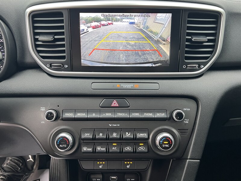 2020 Kia Sportage LX - Photo 8 - Canton, OH 44707