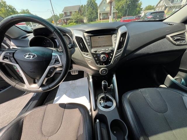 2012 Hyundai VELOSTER - Photo 4 - Canton, OH 44707
