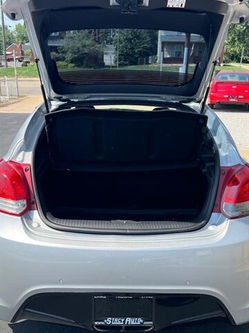 2012 Hyundai VELOSTER - Photo 7 - Canton, OH 44707