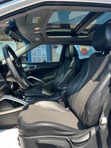 2012 Hyundai VELOSTER - Photo 3 - Canton, OH 44707