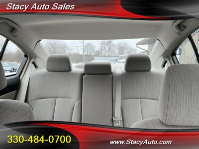 2013 Subaru Legacy 2.5i Premium - Photo 9 - Canton, OH 44707
