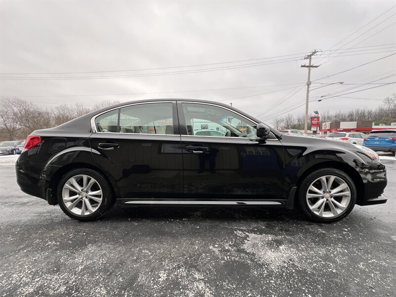 2013 Subaru Legacy 2.5i Premium - Photo 14 - Canton, OH 44707