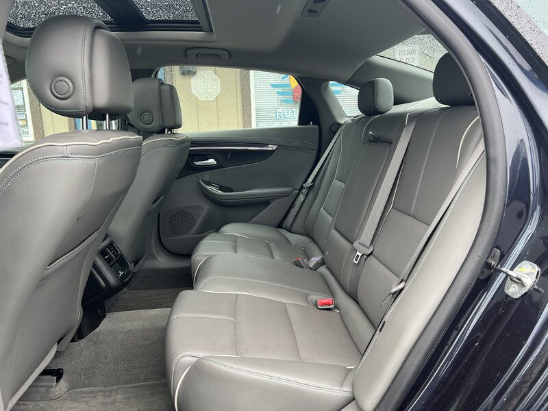 2014 Chevrolet Impala LTZ - Photo 13 - Canton, OH 44707