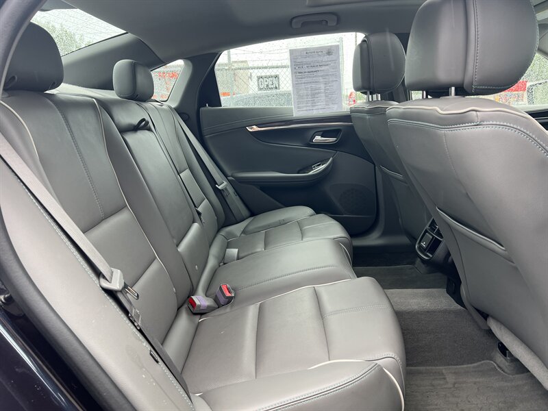 2014 Chevrolet Impala LTZ - Photo 19 - Canton, OH 44707
