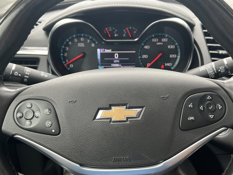 2014 Chevrolet Impala LTZ - Photo 10 - Canton, OH 44707