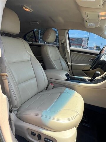 2013 Ford Taurus Limited - Photo 8 - Canton, OH 44707