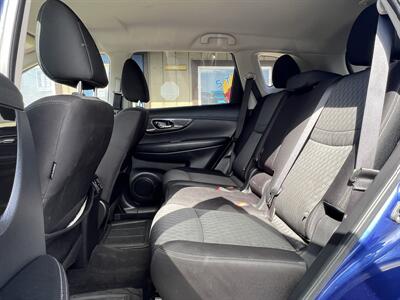 2020 Nissan Rogue SV   - Photo 9 - Canton, OH 44707