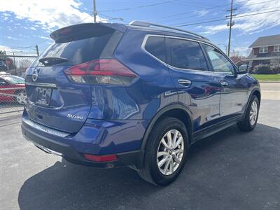 2020 Nissan Rogue SV   - Photo 14 - Canton, OH 44707
