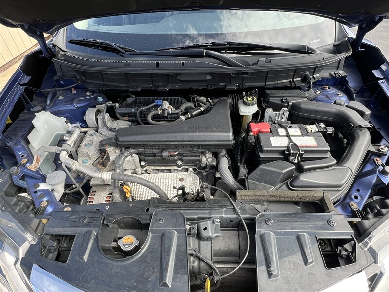 2020 Nissan Rogue SV - Photo 21 - Canton, OH 44707