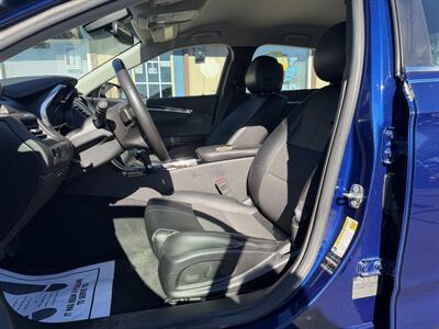 2014 Chevrolet Impala LT - Photo 5 - Canton, OH 44707