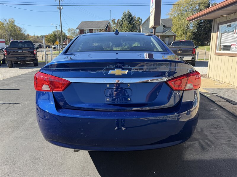 2014 Chevrolet Impala LT - Photo 12 - Canton, OH 44707
