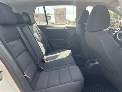 2011 Volkswagen Golf 2.5L   - Photo 16 - Canton, OH 44707