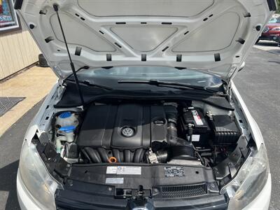 2011 Volkswagen Golf 2.5L   - Photo 4 - Canton, OH 44707