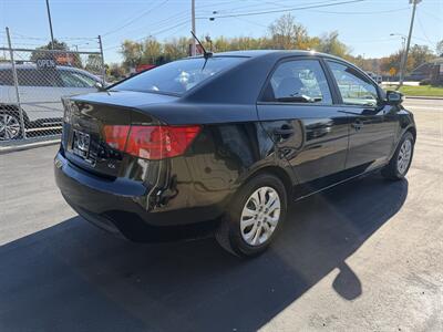 2010 Kia Forte EX   - Photo 14 - Canton, OH 44707