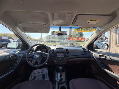 2010 Kia Forte EX   - Photo 10 - Canton, OH 44707