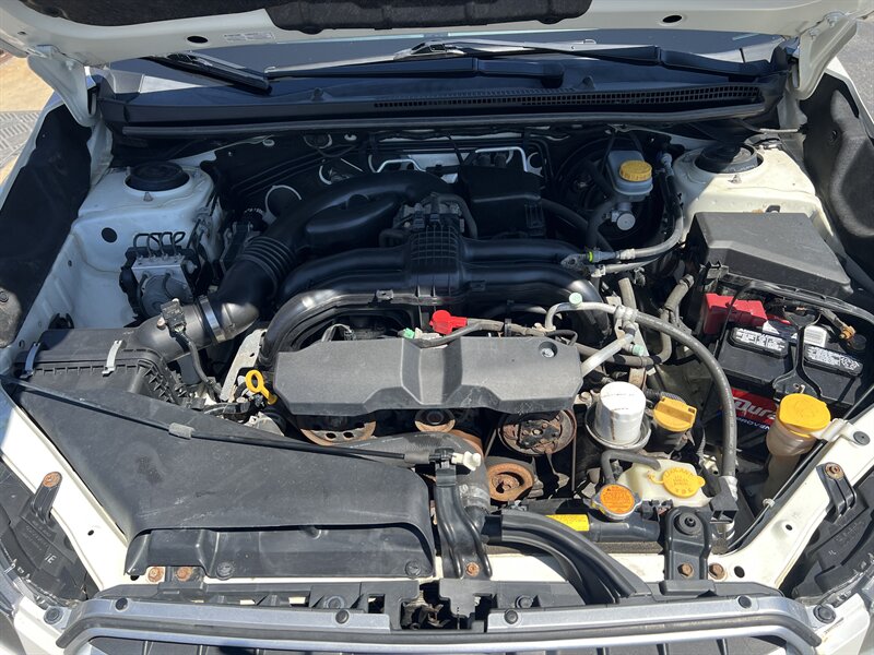 2013 Subaru Impreza 2.0i Sport Limited - Photo 4 - Canton, OH 44707
