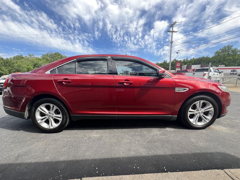 2014 Ford Taurus SEL - Photo 13 - Canton, OH 44707