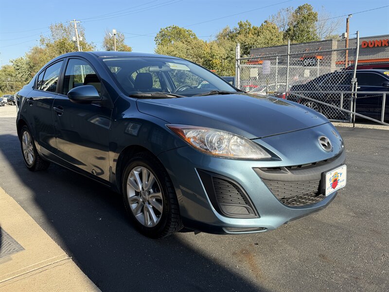 2011 Mazda Mazda3 i Sport - Photo 19 - Canton, OH 44707
