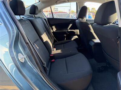 2011 Mazda Mazda3 i Sport - Photo 16 - Canton, OH 44707
