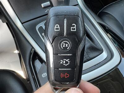2015 Ford Edge SEL   - Photo 9 - Canton, OH 44707