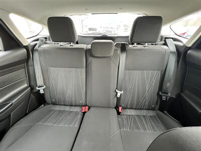 2017 Ford Focus SEL   - Photo 10 - Canton, OH 44707