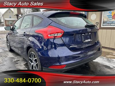 2017 Ford Focus SEL   - Photo 11 - Canton, OH 44707