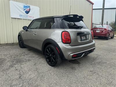 2017 MINI Cooper 3-door S   - Photo 9 - Midlothian, TX 76016