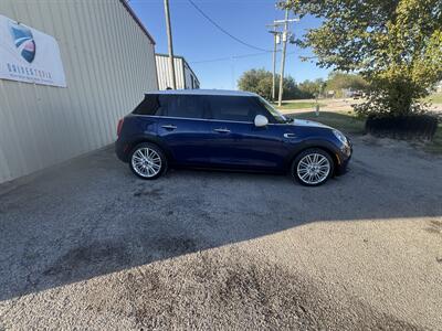 2015 MINI Cooper 5-door - Photo 4 - Midlothian, TX 76056