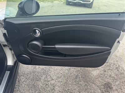 2013 MINI Cooper Cooper   - Photo 11 - Midlothian, TX 76016