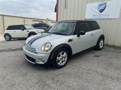 2013 MINI Cooper Cooper   - Photo 1 - Midlothian, TX 76016