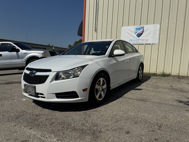 2014 Chevrolet Cruze 1LT Auto - Photo 1 - Midlothian, TX 76016