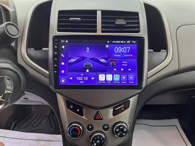 2015 Chevrolet Sonic LT Auto   - Photo 13 - Midlothian, TX 76056