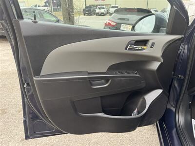 2015 Chevrolet Sonic LT Auto   - Photo 12 - Midlothian, TX 76056