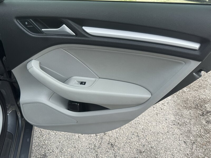 2015 Audi A3 Sedan Premium - Photo 21