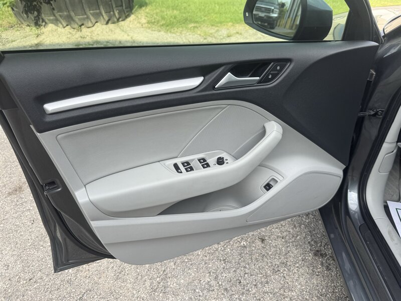 2015 Audi A3 Sedan Premium - Photo 17